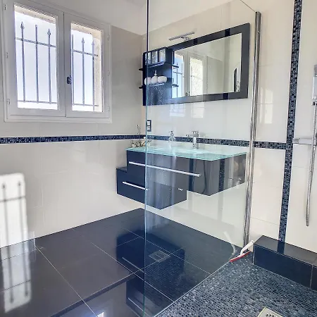 3 Bedrooms Near Cannes - Pool & Jacuzzi - Sea View *