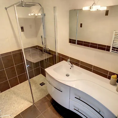 3 Bedrooms Near Cannes - Pool & Jacuzzi - Sea View וילה
