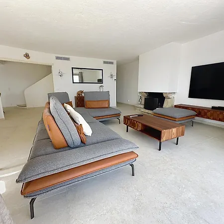 3 Bedrooms Near Cannes - Pool & Jacuzzi - Sea View * מאנדליה-לה-נאפול