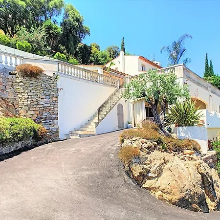 Villa 3 Bedrooms Near Cannes - Pool & Jacuzzi - Sea View
